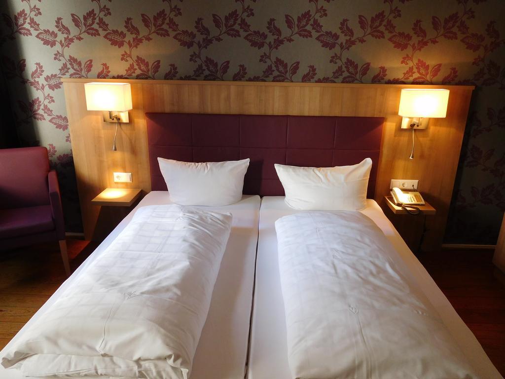 Hotel Am Kornmarkt Heidelberg Extérieur photo